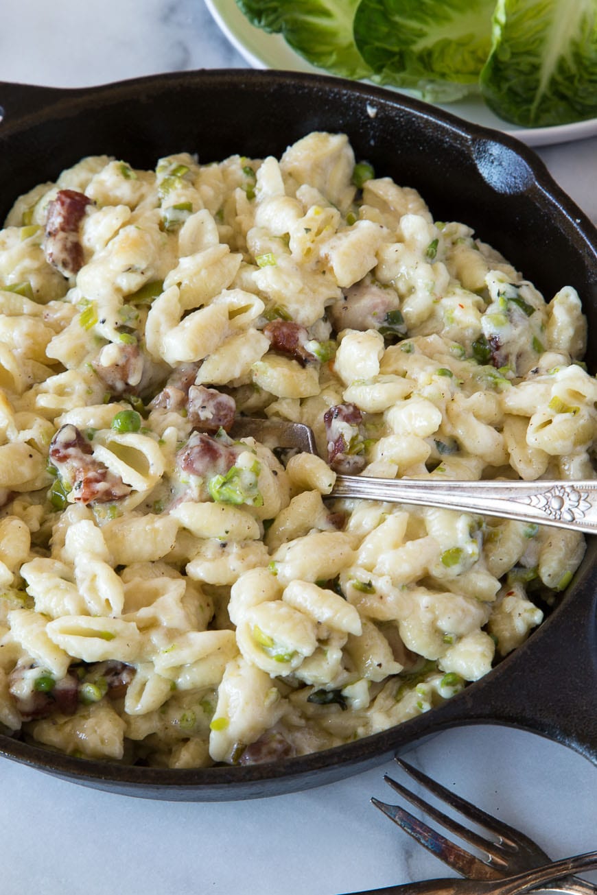 Ham and Cheese Pasta - What's Gaby Cooking