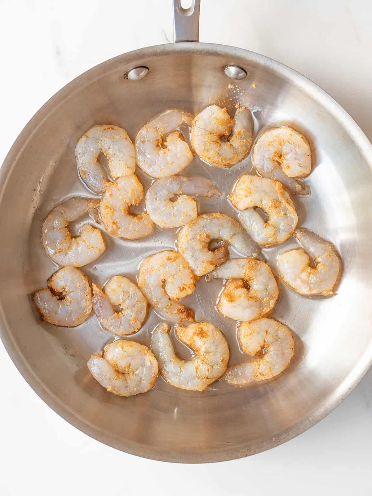 Shrimp in a frying pan