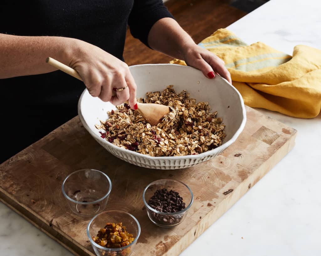 Homemade Granola Bars - What's Gaby Cooking