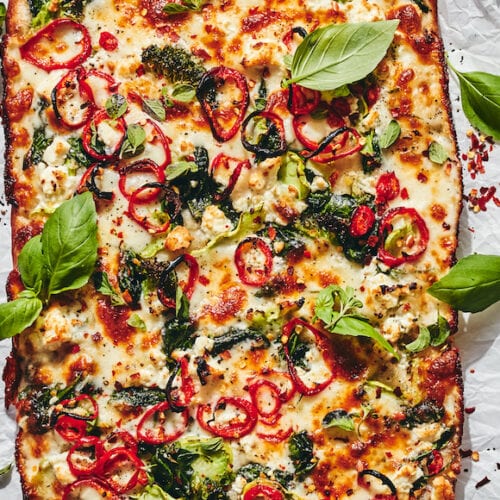 Loaded Vegetable Detroit-Style Pizza from www.whatsgabycooking.com (@whatsgabycookin)