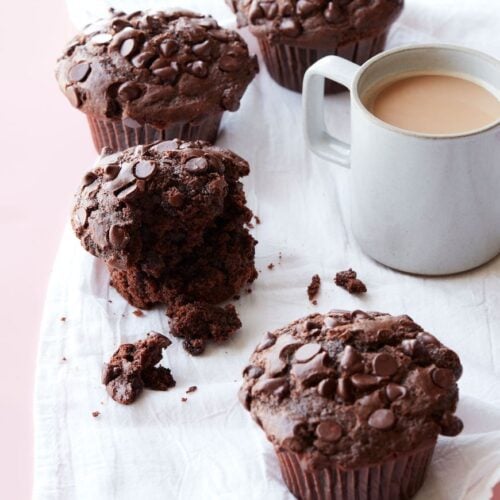 Costco Double Chocolate Chip Muffins from www.whatsgabycooking.com (@whatsgabycookin)