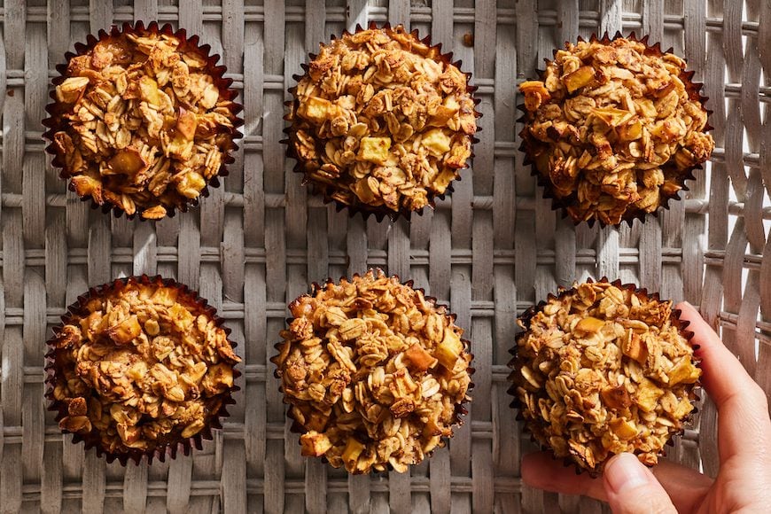 Almond Butter Apple Oatmeal Cups from www.whatsgabycooking.com (@whatsgabycookin)