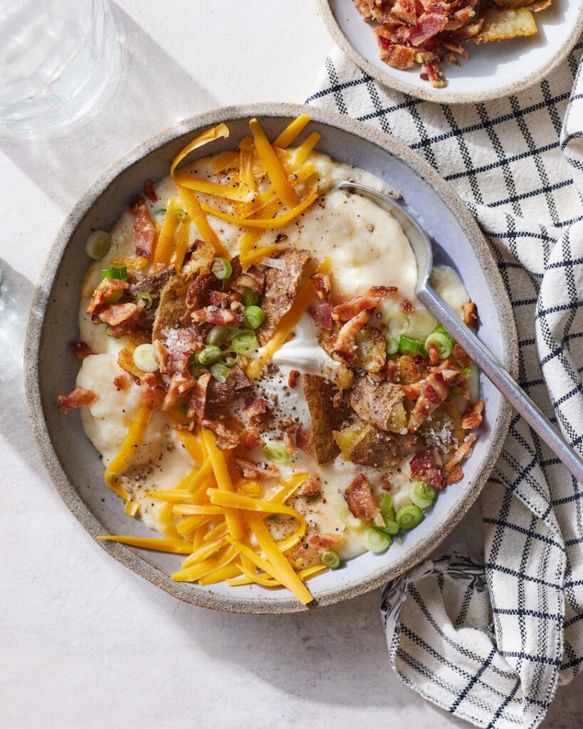 Fully Loaded Baked Potato Soup from www.whatsgabycooking.com (@whatsgabycookin)