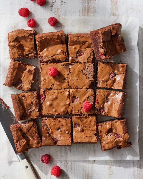 Perfectly Gooey Raspberry Brownies - Mind-blowing