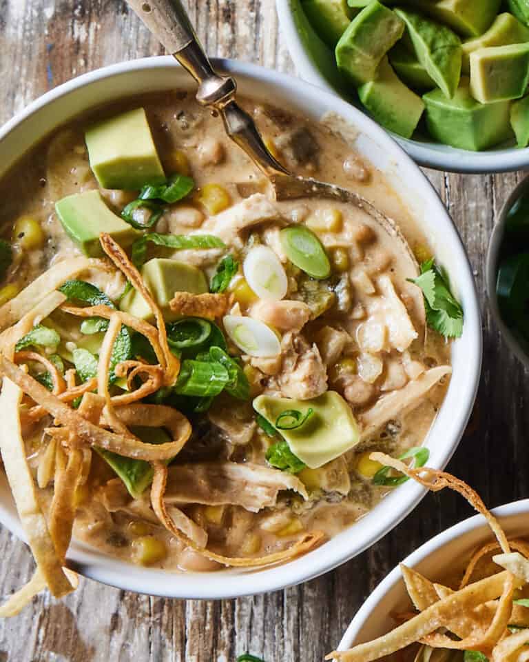 Easy Easy White Chicken Chili - What's Gaby Cooking