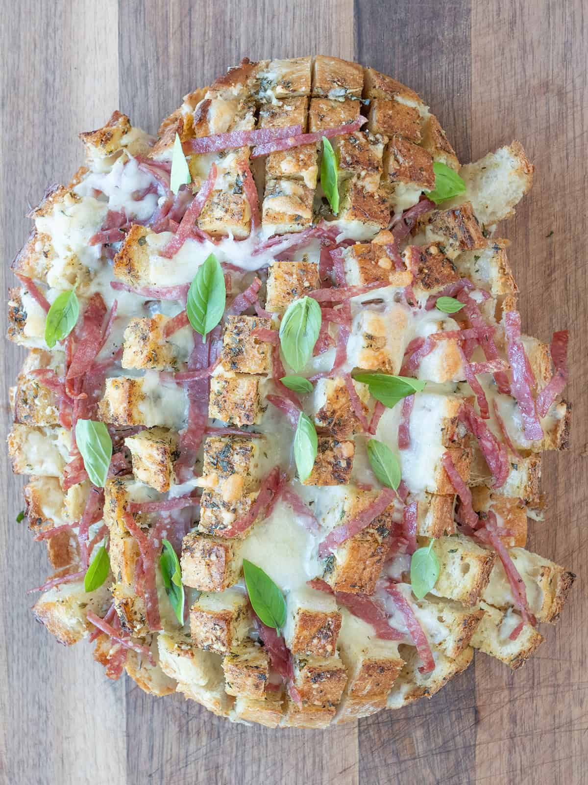 Cheesy Pull-Apart Bread