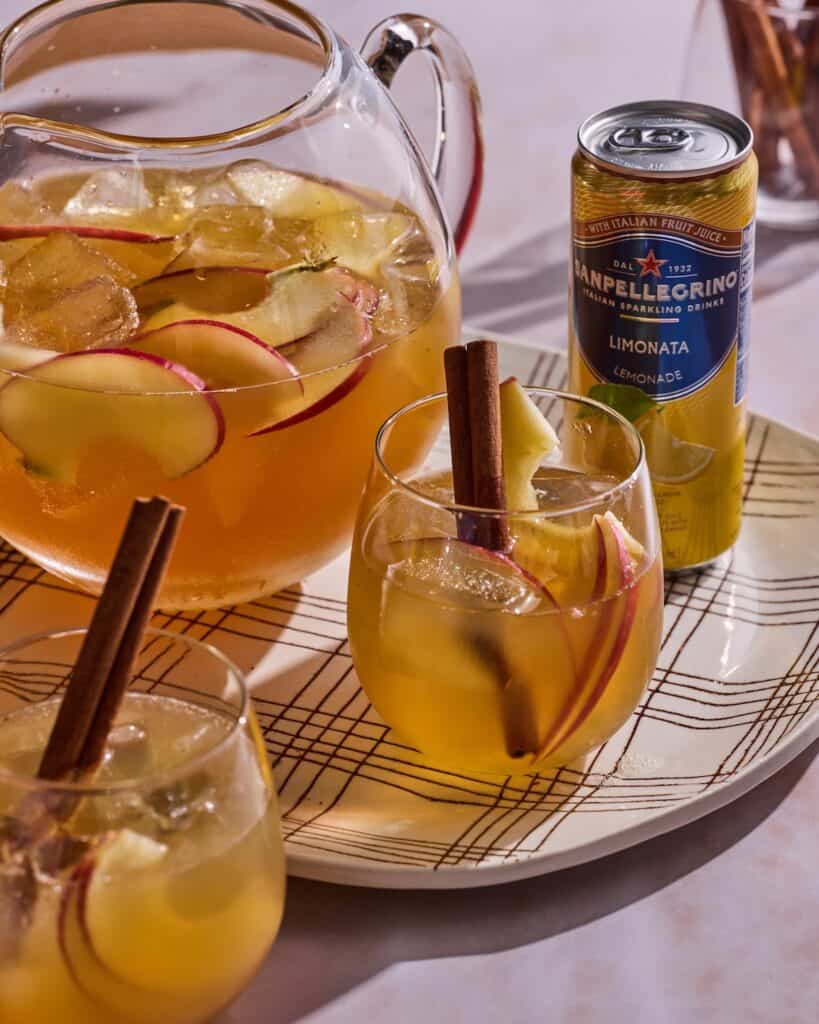 Refreshing Spiced Cider Punch with apples