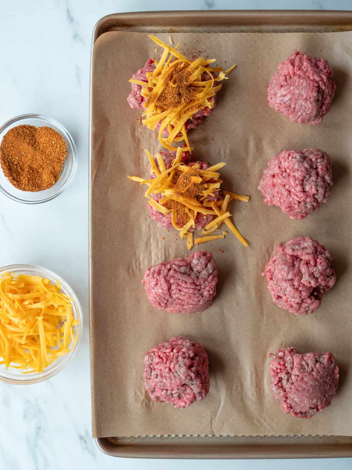Ground beef with cheese and seasoning