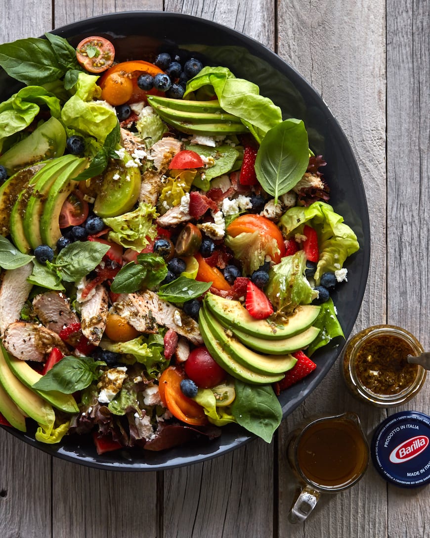 Pesto Farmers Market Salad with Grilled Chicken