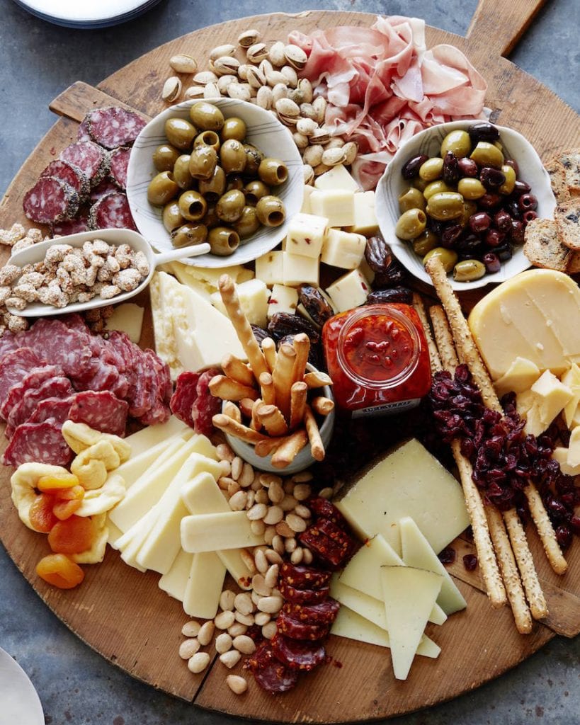 The Ultimate Appetizer Board from www.whatsgabycooking.com (@whatsgabycookin)