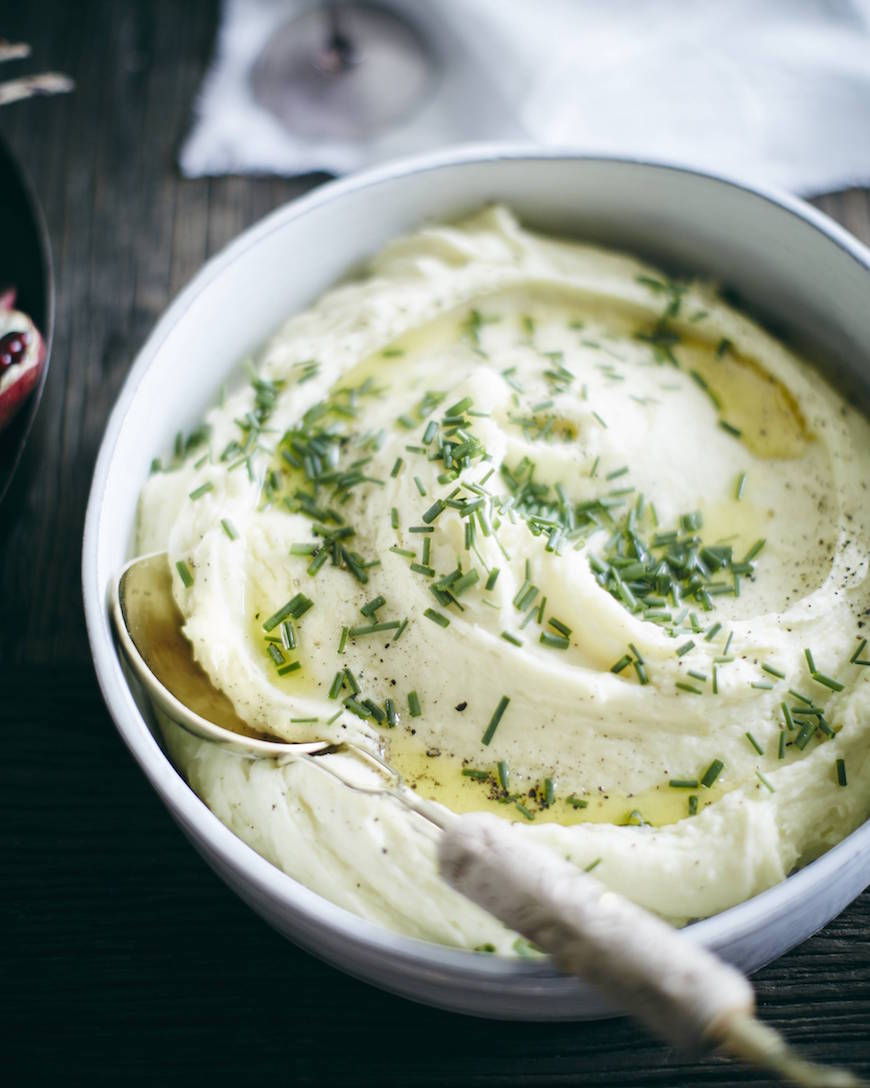 The Best Mashed Potatoes / Friendsgiving from ww.whastgabycooking.com (@whatsgabycookin)