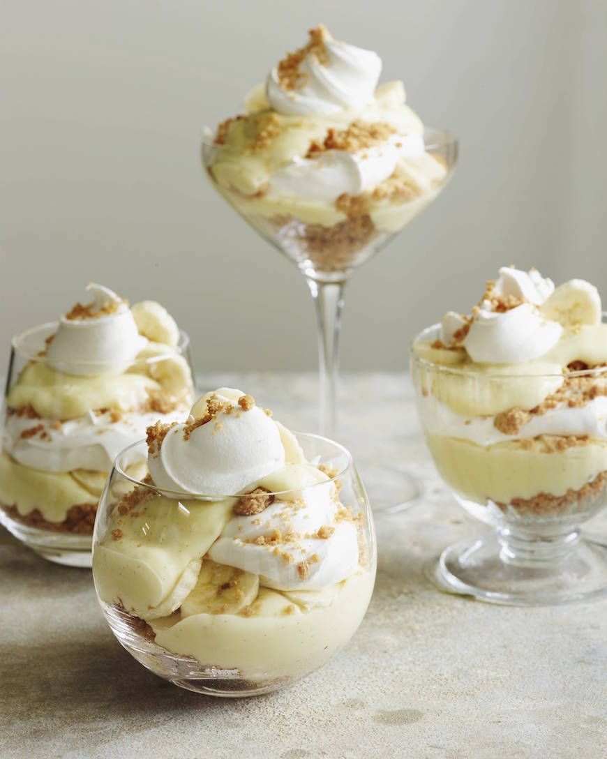 Banana Cream Pie Parfaits from www.whatsgabycooking.com The perfect summertime dessert! (@whatsgabycookin)