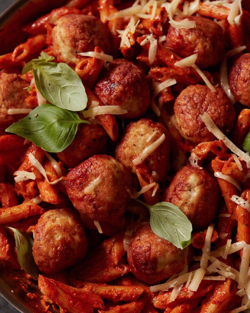 Sun Dried Tomato Pasta with Chicken Meatballs from www.whatsgabycooking.com (@whatsgabycookin)