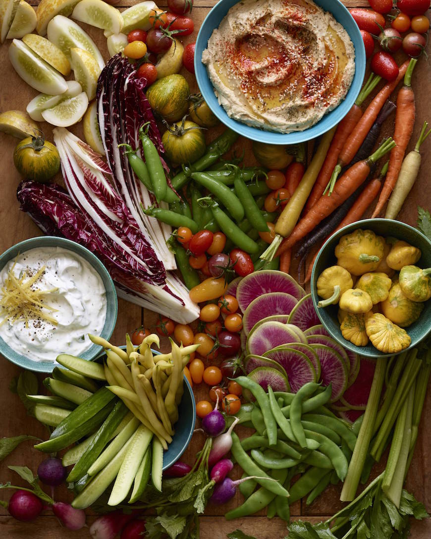 How To Assemble a Gorgeous Crudité Platter from www.whatsgabycooking.com (@whatsgabycookin)