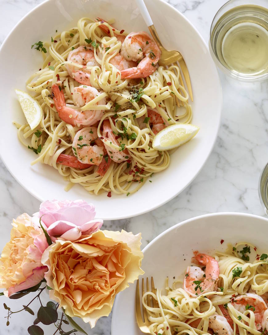 The Ultimate Garlic Shrimp Scampi from www.whatsgabycooking.com (@whatsgabycookin)