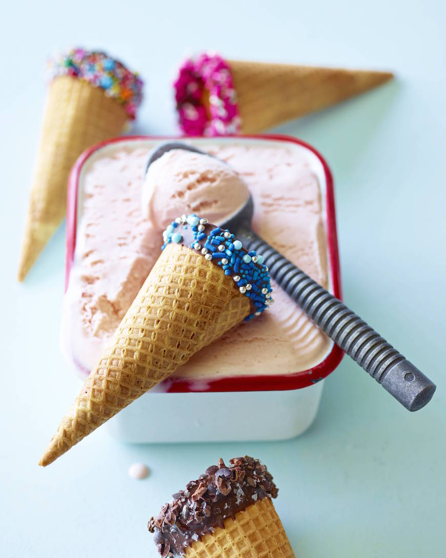 DIY Dipped Ice Cream Cones from www.whatsgabycooking.com perfect for your 4th of July celebrations!  (@whatsgabycookin)