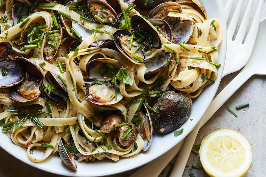 Linguini with Clams - What's Gaby Cooking