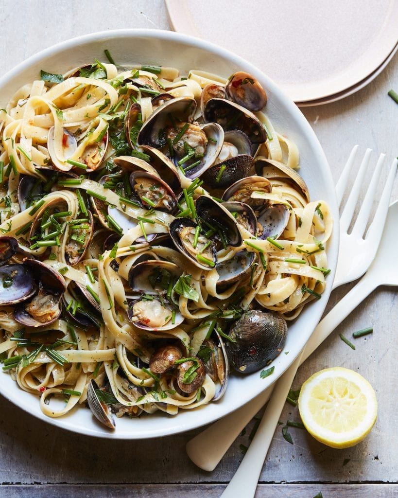 Linguini with Clams from whatsgabycooking.com (@whatsgabycookin)
