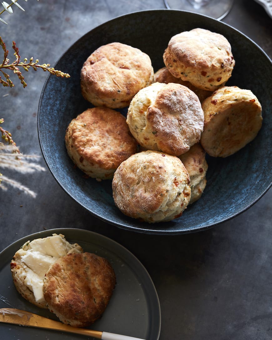 Parmesan Cheddar Chive Biscuits from www.whatsgabycooking.com (@whatsgabycookin)
